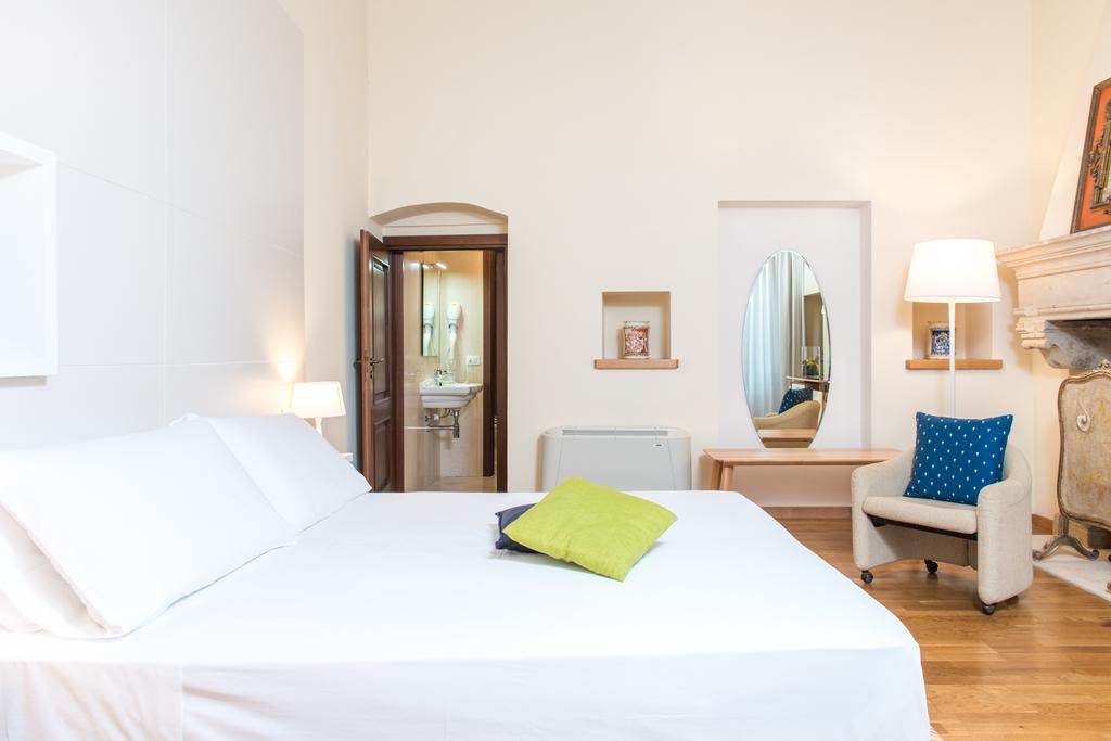 Suite Palace Castromediano Lecce Buitenkant foto